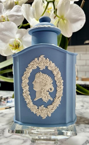Wedgwood blau jasperware - jasperware, kamee