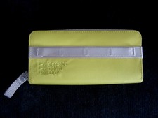 NEU !!! George, Gina & Lucy