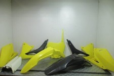 Satz Schutzverkleidung Suzuki