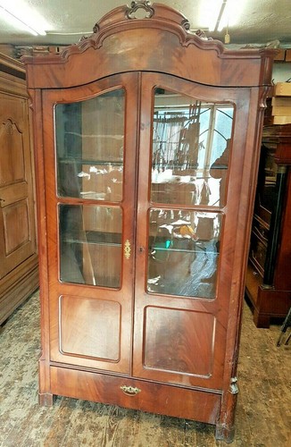 Vitrinenschrank - ,