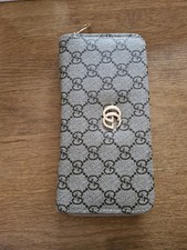 Damen Geldbörse? Groß 20 cm? Neuwertiger Zustand