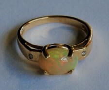 Voll Opal Kristall Solitär