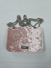 Faith Abendtasche Samt Rosa mit Kette – Damen Clutch Schultertasche – Glanzoptik