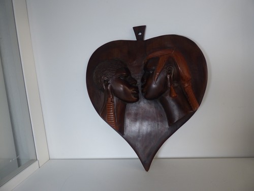 Wandbild aus afrika herzform - aus,