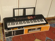 Yamaha PSR-F51 Digital
