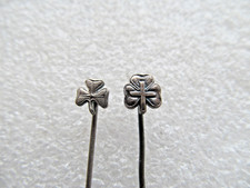 2 x alte Anstecknadel -