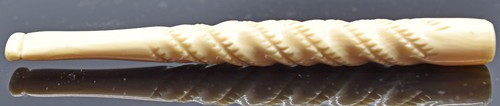 Zigarettenhalter aus knochen - zigarettenhalter,