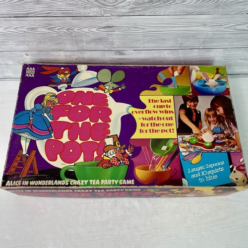Vintage one for the pot - vintage, alice