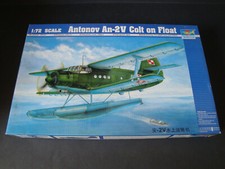 Trumpeter Antonov An-2V Colt