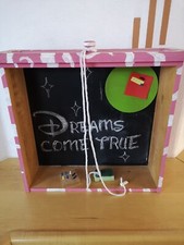 Upcycling Memoboard Pinnwand mit Tafelfolie rosa Deko aus Schublade