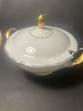 Seltmann Weiden Suppenterrine mit Deckel mit Goldrand