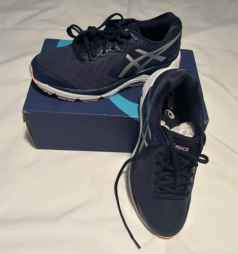 Nwt asics running shoes - running,