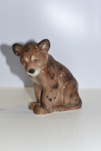 Porzellanfigur schneeleopard - porzellanfigur,