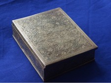 Floraler Jugendstil edle Dose