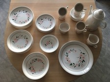 großes Geschirr Service “Biltons” Made in England 35-teilig Set