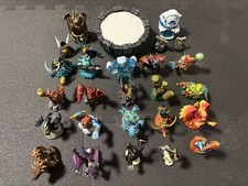 Skylanders Spyros Adventure verschiedene Figuren + Portal + Plakat und Sticker