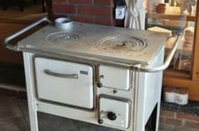 Omas Küchenherd Marke VOSS