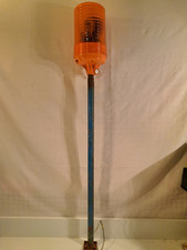 HELLA WARNLEUCHTE mit EDELSTAHLFUß   100 cm   Lang