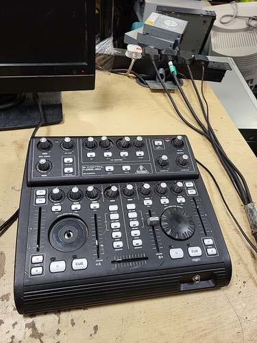 Behringer control deejay bcd - behringer,