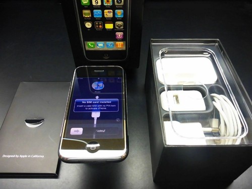 Apple iphone 8gb neuwertig - apple, 2g
