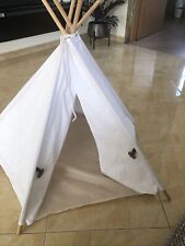 Lustiges Katzen / Hunde  Zelt Tipi Höhle  weiß ca.  100 x 50 cm
