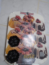 Nordic Ware 12 Mini Bundt