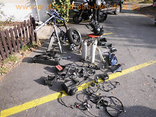 Ersatzteile spare-parts Suzuki GSF1200S Bandit WVA9, hier = 1x Schraube screw