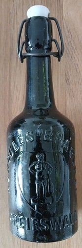 Alte grüne bierflasche - alte,