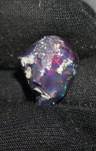 Schwarzopal grob