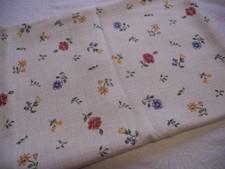 Tischdecke mit Streublumen - Leinenoptik - 100 x 140 cm - wie neu