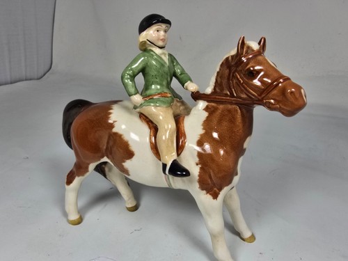 Beswick young girl skewbald - beswick,