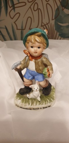 Goebel hummel junge mit dem - goebel,