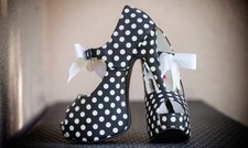 Pleaser BORDELLO  Teeze 25