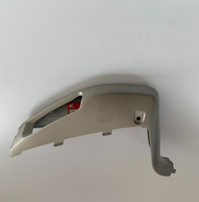 Unterverkleidung Spitze links