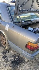 TANK Mercedes-Benz E (W124)