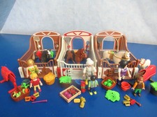 3 x Pferdestall Box v Figuren