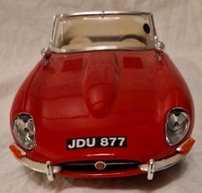 Burago Jguar "E" Cabrio  Rot