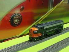 Märklin F7 EMD GM Amerikanische Diesellok Southern Pacific Halloween Digital HO