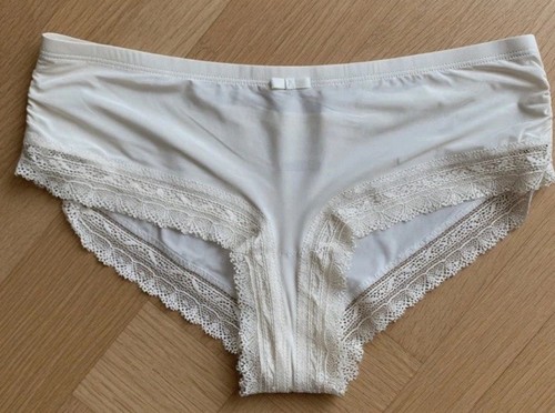 Cremefarbenes höschen mit - cremefarbenes,
