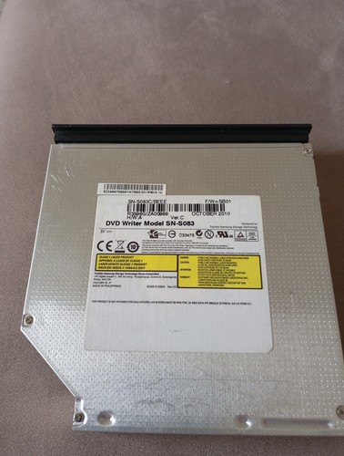 Toshiba s083 cd dvd - *, cd/dvd-rw