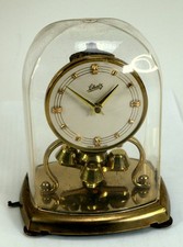 Schatz Uhr Jahresuhr Standuhr