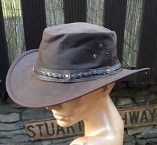 schwarz oder braun   Wachs Wax