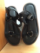 HALLHUBER 40 Sandalen Schwarz Neuwertig (nicht getragen)!!!