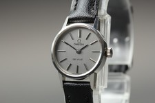Near Mint] Vintage 1973 Omega