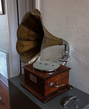 Antique 1916 Victor Talking