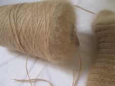Hochflausch 70% französische Langhaar Angora 680 gr Angorawolle Angoragarn