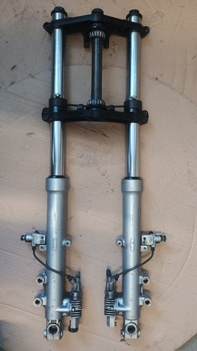 Gabel kawasaki gpz 900 - kawasaki,
