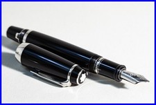 Montblanc Boheme BIG SIZE Füllfederhalter in Schwarz & Platinum mit M Gold Feder