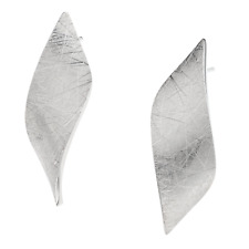 Ernstes Design Ohrringe