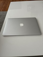 Apple MacBook Air 13 Zoll (128GB SSD, Intel Core i5 2. Gen., 1,70GHz, 4GB RAM)